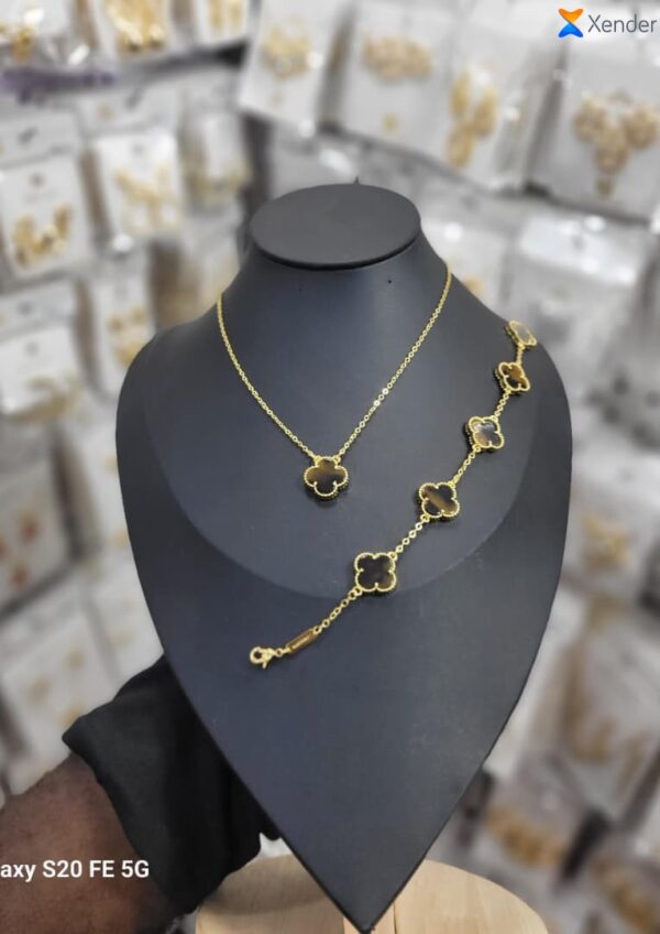 Perfume and jewelry